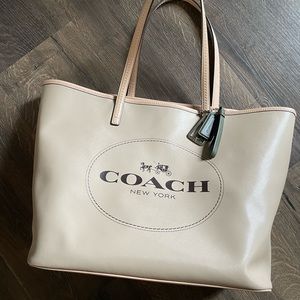 Coach Tote